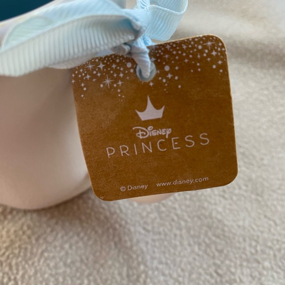 SOLD! Dunn Disney🏰Princess Artesian Collection”A Dream Come True!”Double Sided - Picture 7 of 10